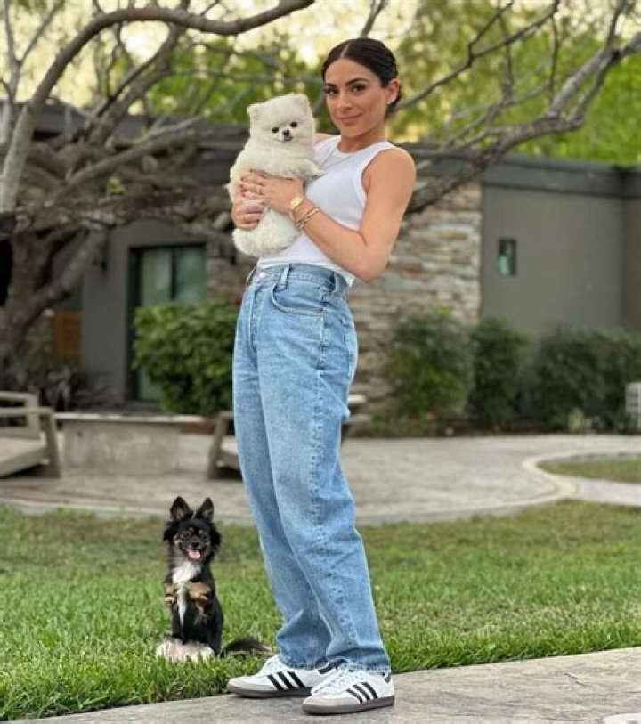 Ana Brenda Contreras Height, Weight, Net Worth, Age, Birthday, Wikipedia, Who, Instagram, Biography
