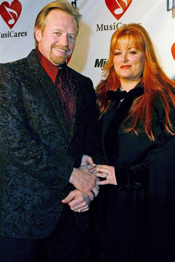 
Arch Kelley III Biography: Meet Wynonna Judd’s First Husband 