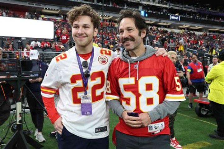 
Are Paul Rudd And Son At Super Bowl Together? Family Lifestyle 