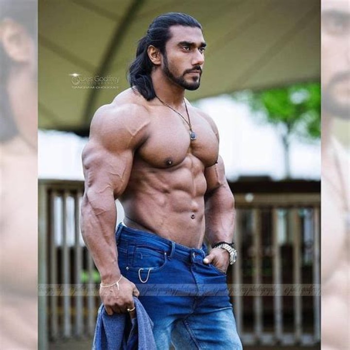 
Big Naija Weight, Net Worth, Age, Birthday, Wikipedia, Who, Instagram, Biography 