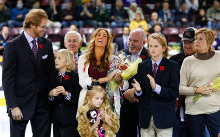 
Chris Pronger Daughter Lilah Pronger Has A Passion For Hockey Like Her Father 
