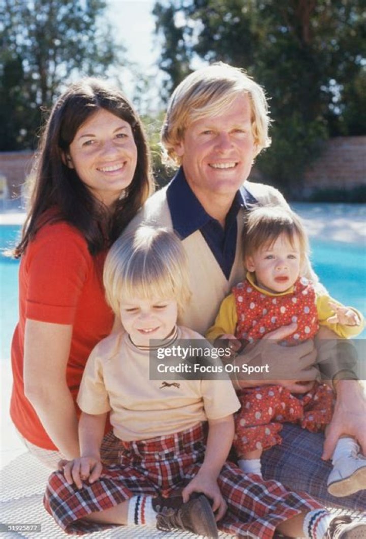 Helen Burger and Glenn Miller Had 2 children – Who Is Daughter Jonnie Miller?