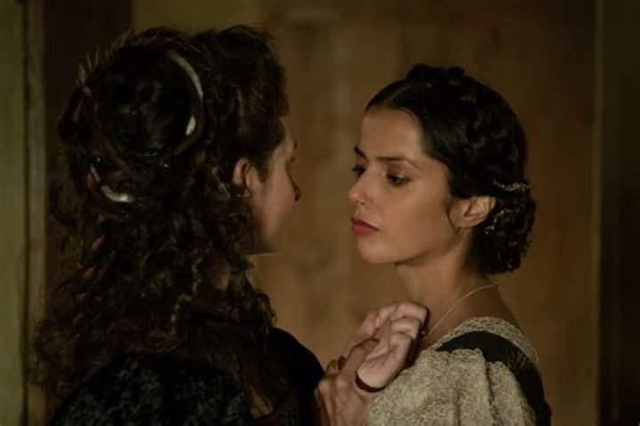 
Is Amrita Acharia From The Serpent Queen Dating? Norwegian Actress Breaks Down The Role Of Aabis 