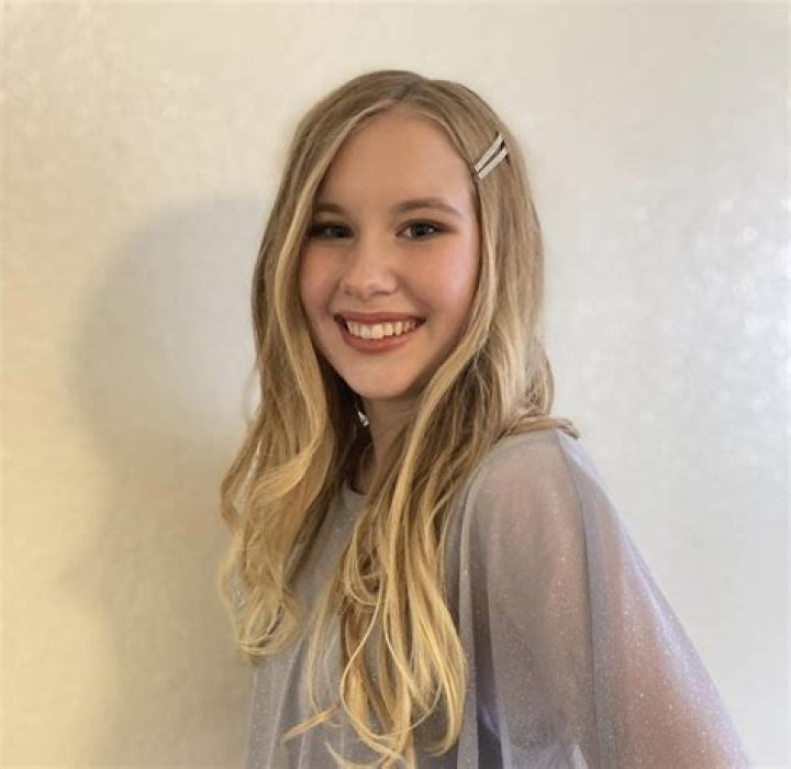 
Lauren Hewski Accident, New Jersey Student Death News And Biography 