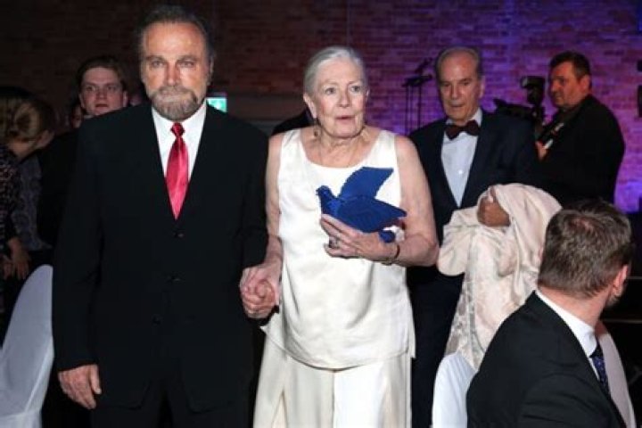 Meet Franco Nero Wife Vanessa Redgrave Married Life And Age Gap