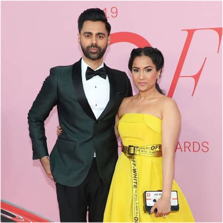 Najme Minhaj Height, Weight, Net Worth, Age, Birthday, Wikipedia, Who, Instagram, Biography