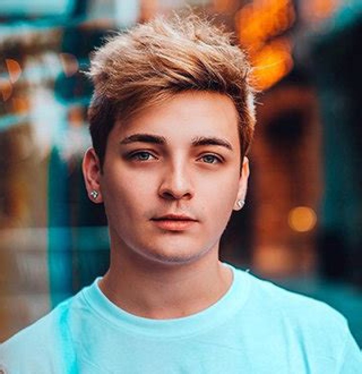 Nick Bean (TikTok Star) Biography, Age, Girlfriend, Height, Net Worth