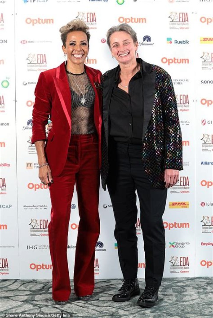 
Who Is Dame Kelly Holmes Partner Michael Norris? Is She Married? 