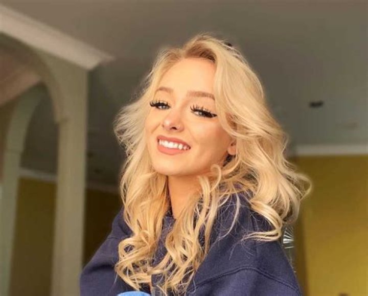 Zoe LaVerne (TikTok Star) Biography, Age, Boyfriend, Height, Net Worth
